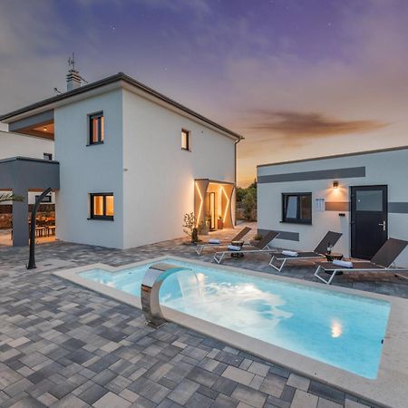 Villa Stanic Kornic Ngoại thất bức ảnh